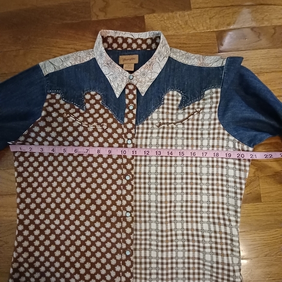 WRANGLER Women's Patchwork Denim Long Sleeve Top Sz M - Picture 4 of 6